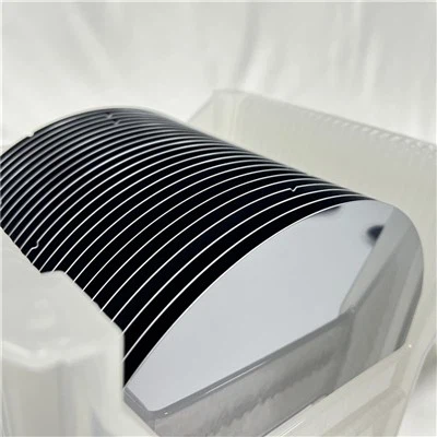 Táknlausar endurspeglunarlausar kísilskífur